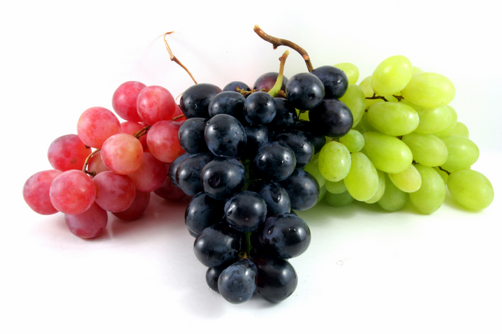 Болит ли желудок от винограда