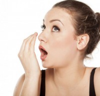 Патологии желудка как основная причина неприятного запаха изо рта