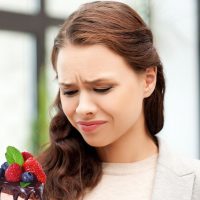 Причины появления и варианты устранения привкуса соли во рту